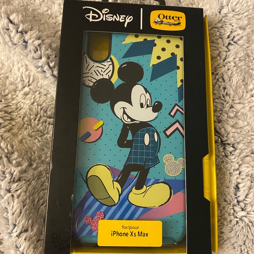 Disney Otterbox case